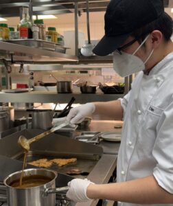 Auszubildender in der Gastronomie